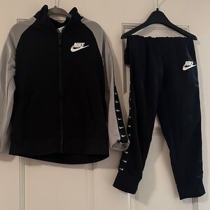 Nike Kids Black and Gray Jogger Set